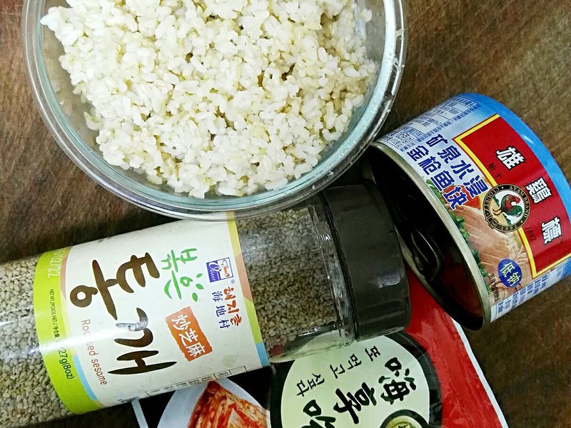 步骤图 减脂无油 金枪鱼泡菜糙米炒饭的做法 减脂无油 金枪鱼泡菜糙米炒饭的做法步骤 菜谱 下厨房 步骤图 减脂无油 金枪鱼泡菜糙米炒饭的做法 减脂无油 金枪鱼泡菜糙米炒饭的做法步骤 菜谱 下厨房