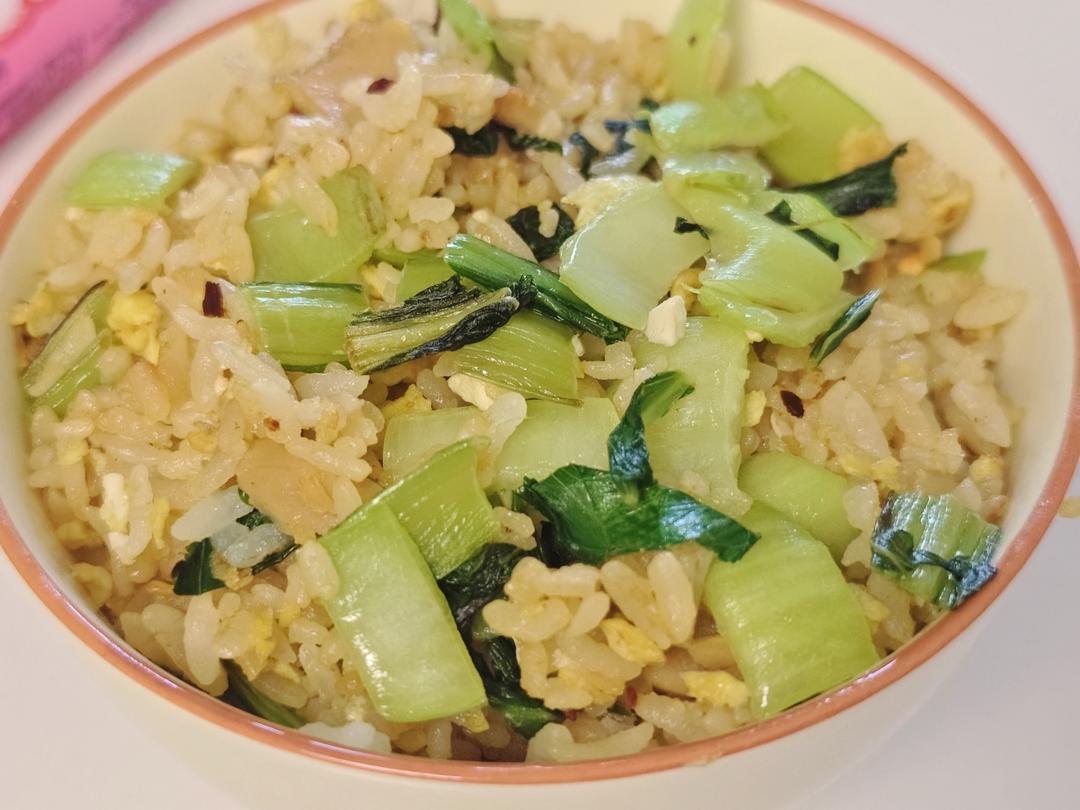 炒出来的咸肉菜饭