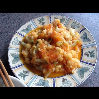 西红柿炒菜花