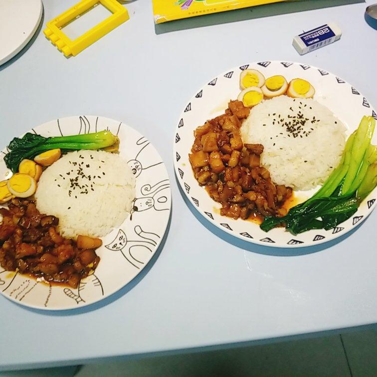 好吃到停不下来的卤肉饭