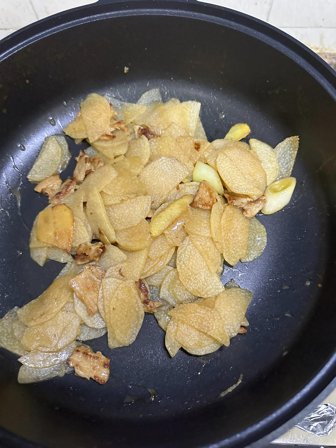 好吃到光盘的山药炒肉片