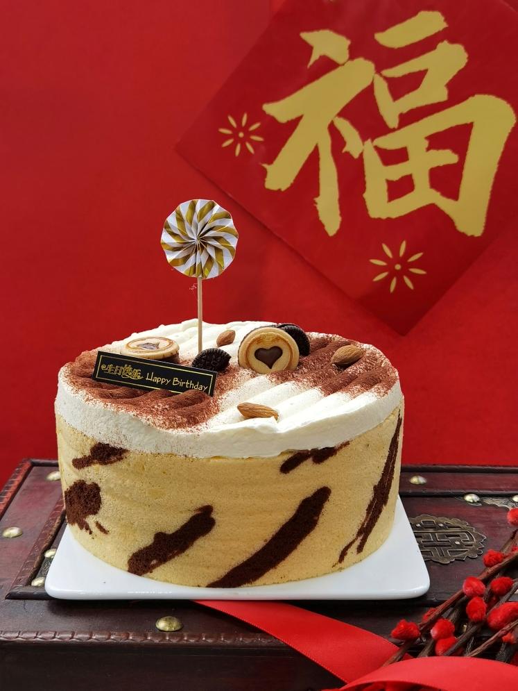 虎纹生日蛋糕（独创）的做法