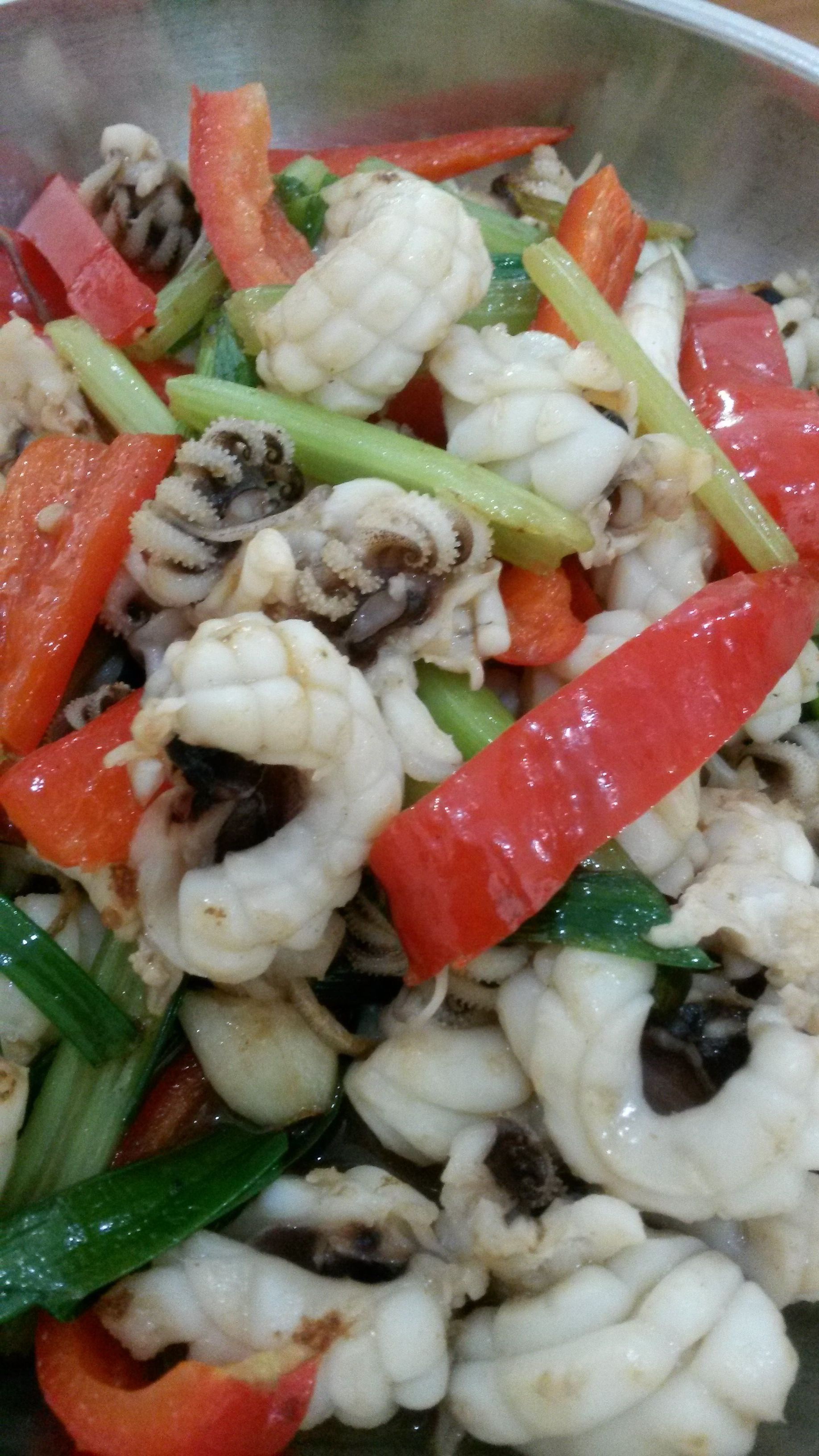 丑小鸭lin做的青椒墨鱼花