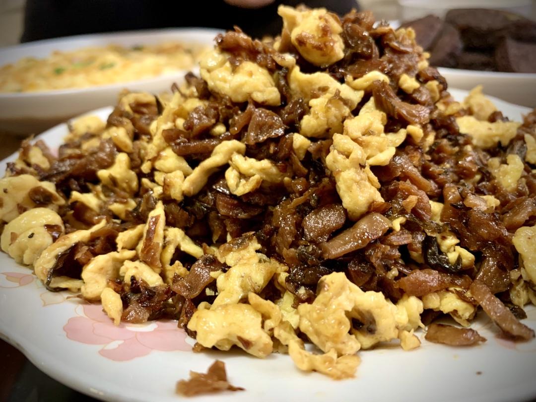 超下饭的外婆菜炒鸡蛋