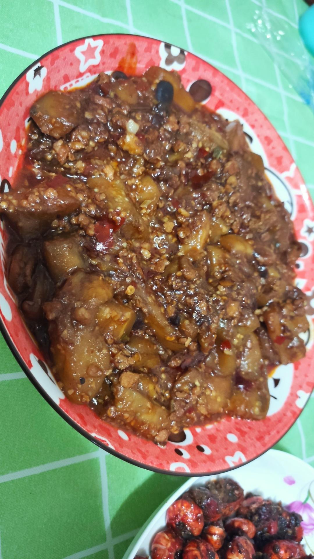 鱼香茄子是如此勾人，以至于连体重都不顾了！