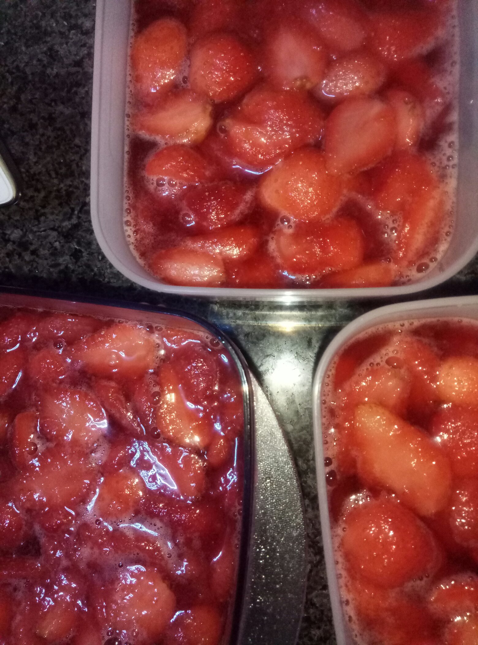 冻草莓