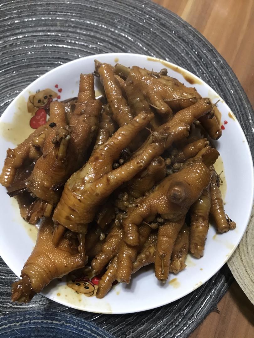秘制红烧鸡爪
