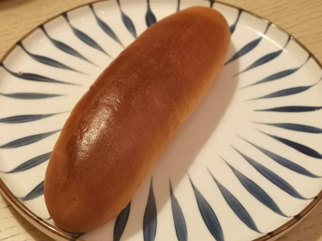 儿时去面包房必买的［椰丝奶油包］