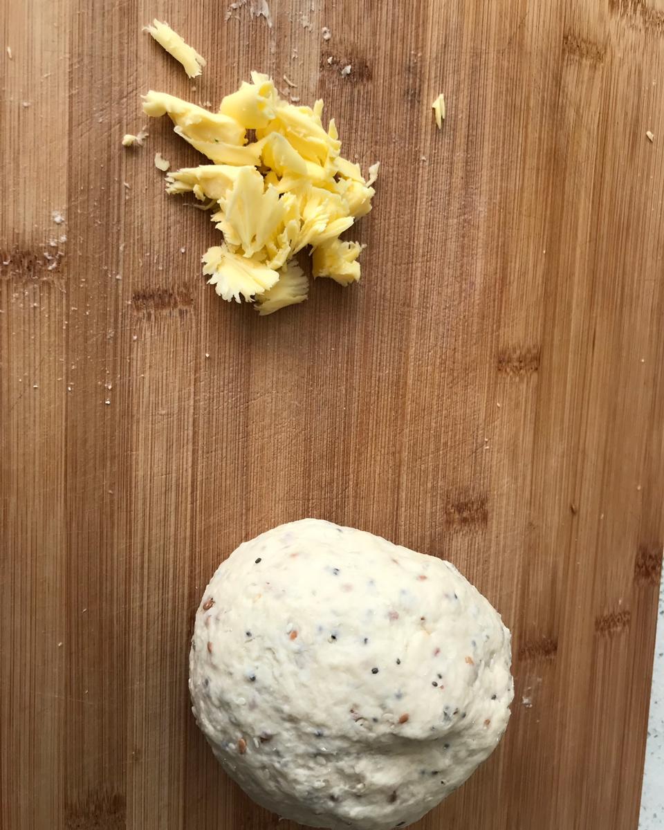 黑芝麻贝果