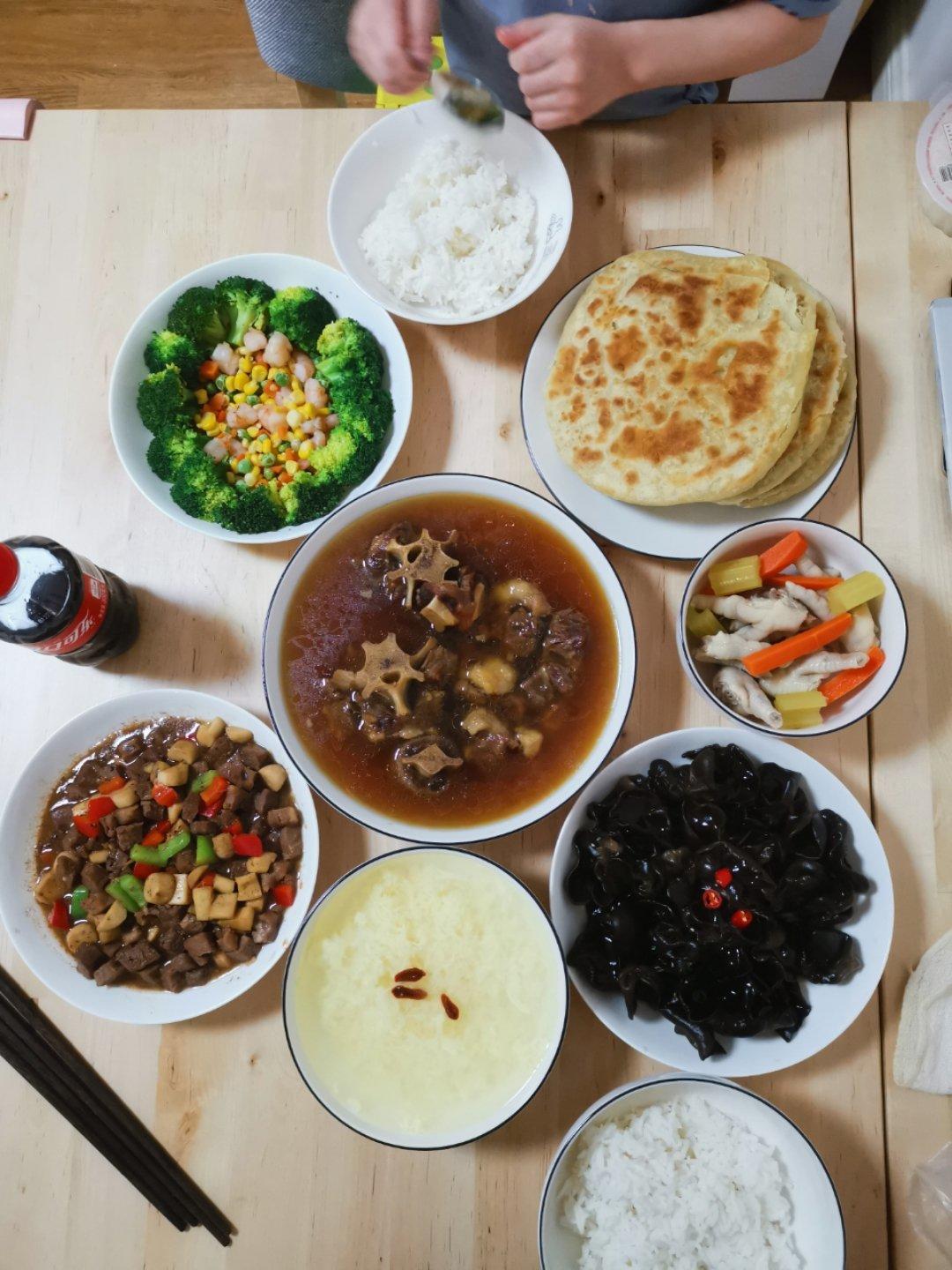 家常菜~杏鲍菇烧牛肉粒