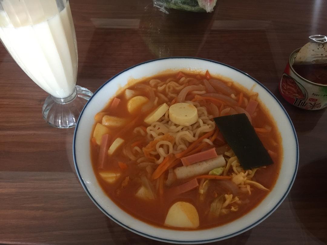 年糕方便面乱炖