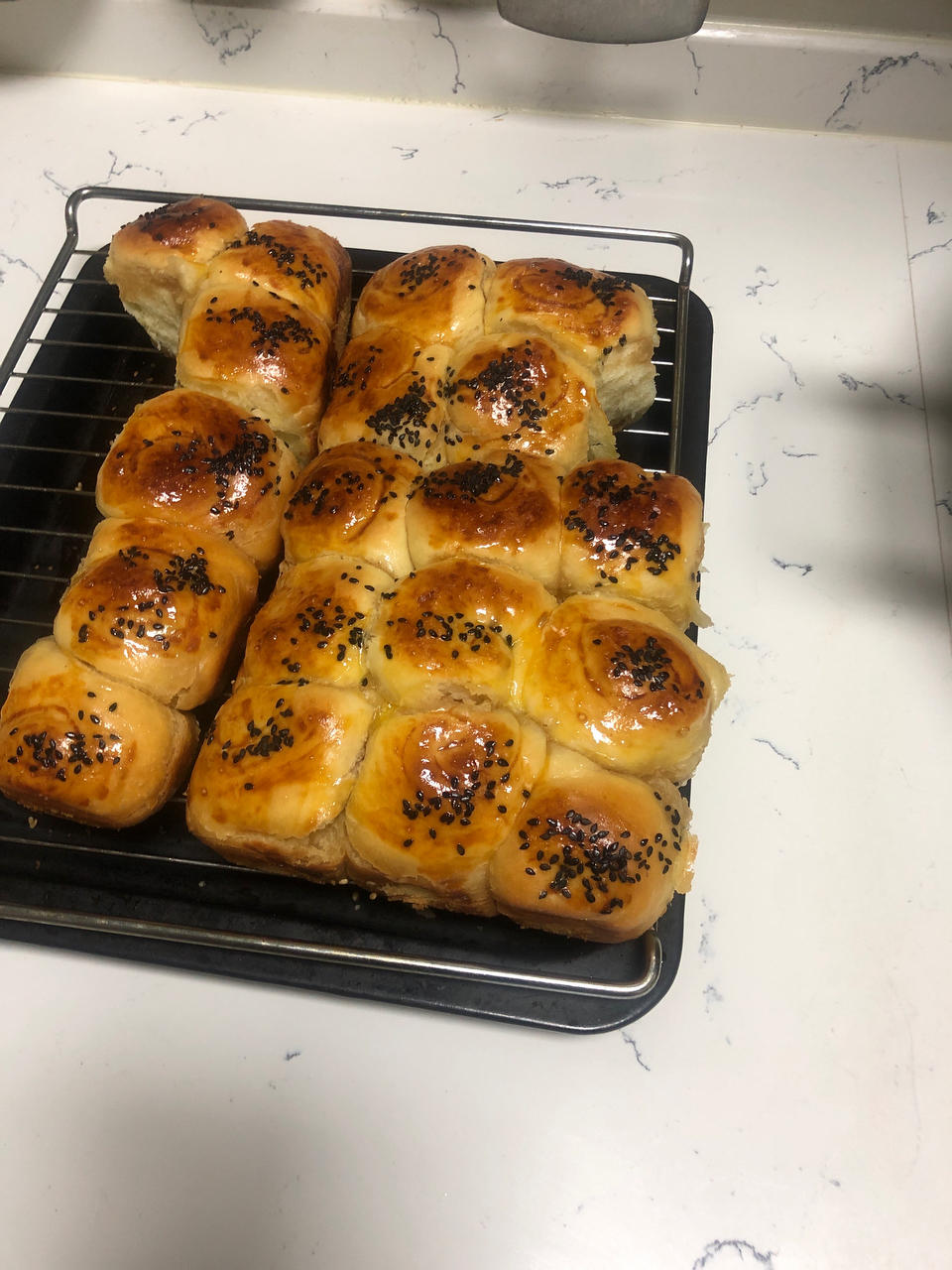 脆底蜂蜜小面包