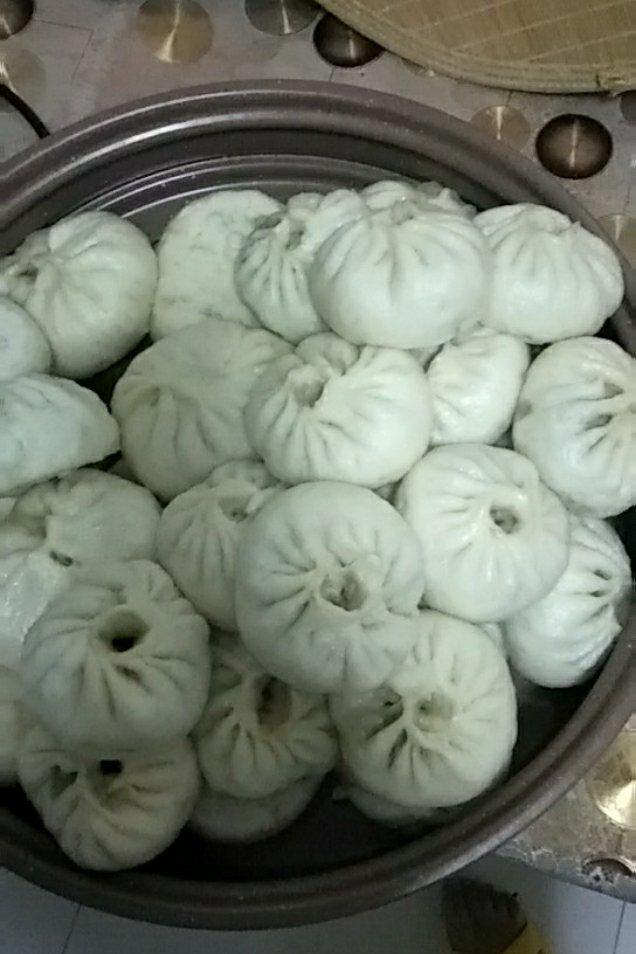 山芹菜包子