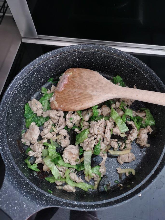 妈妈👩教我做的皮蛋瘦肉粥🥣简单快捷美味😋