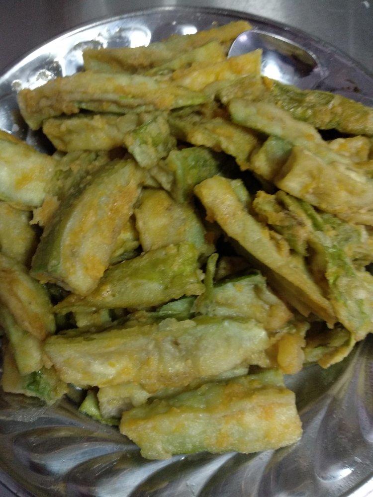 咸蛋黄脆皮茄子