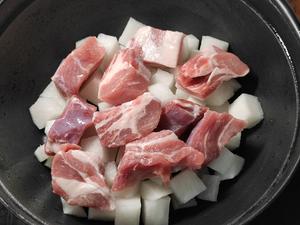 巨下饭的韩式泡菜炖猪肉🥩的做法 步骤3