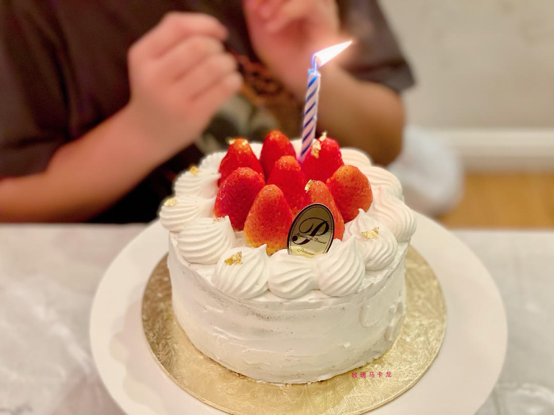 玫瑰上的雨露 #Raindrops on Roses