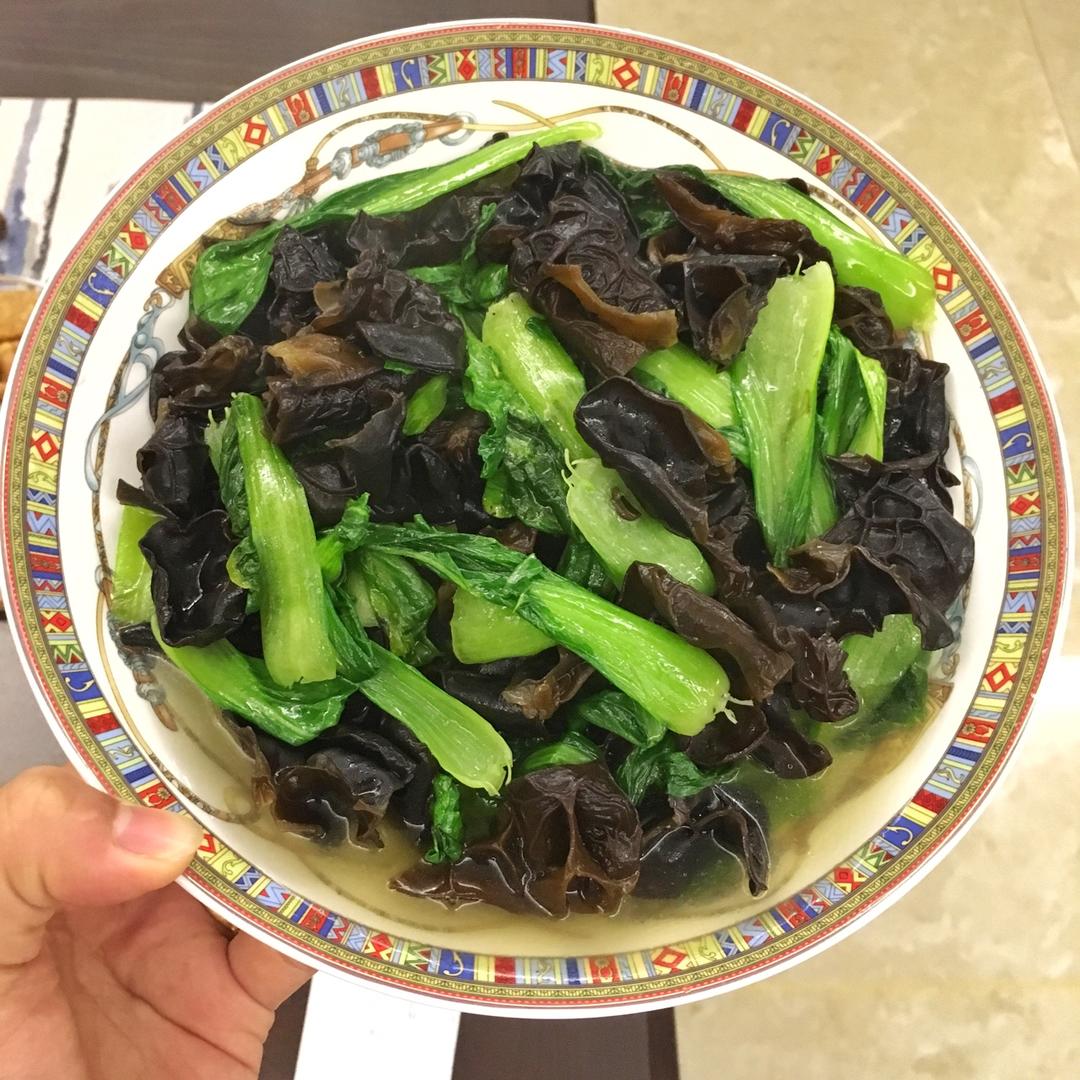 青菜炒木耳