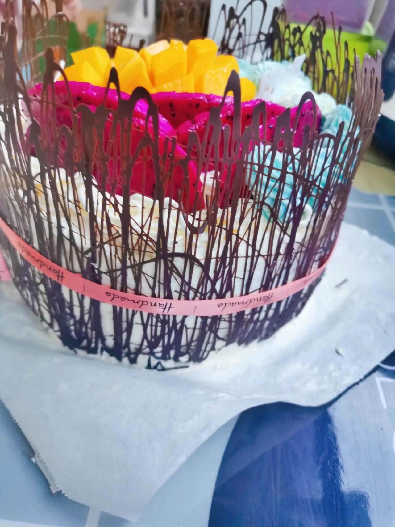 记录自己做过的不用抹面的生日蛋糕的做法 步骤3