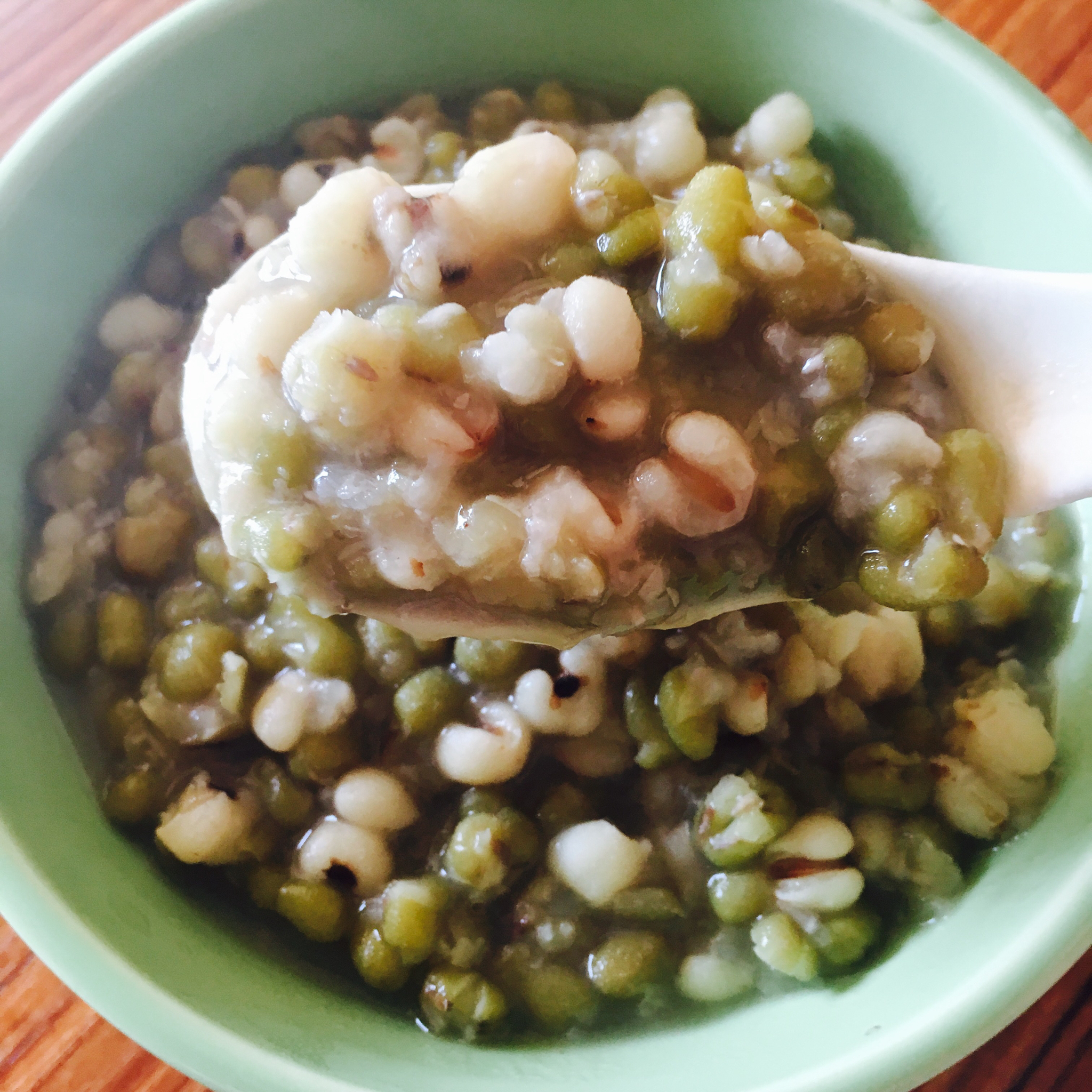 绿豆薏仁粥