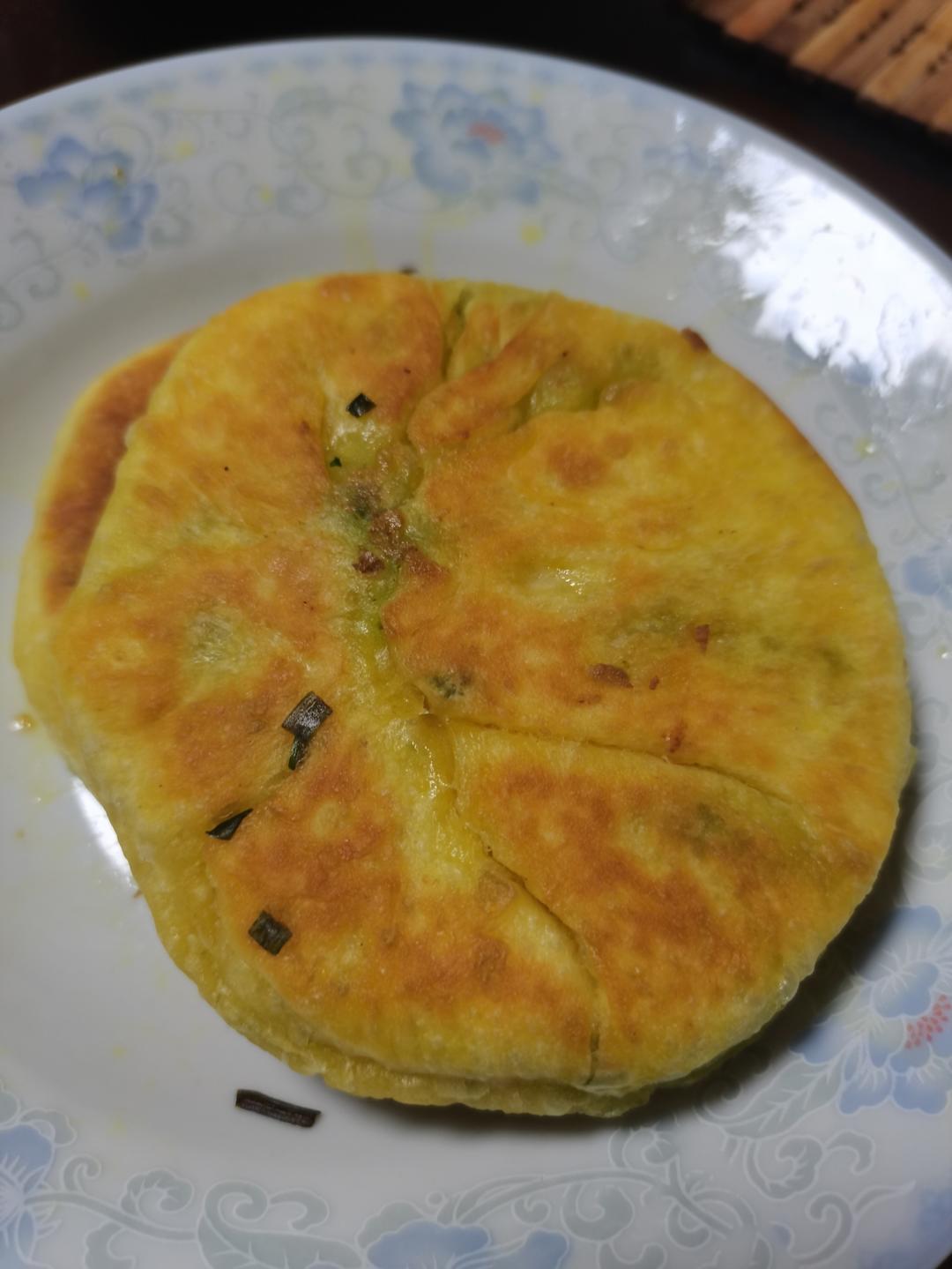 不用揉面，不用擀皮的韭菜鸡蛋发面馅饼