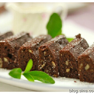 为孩子烘焙
        各式的饼干，蛋糕，面包排队站好。