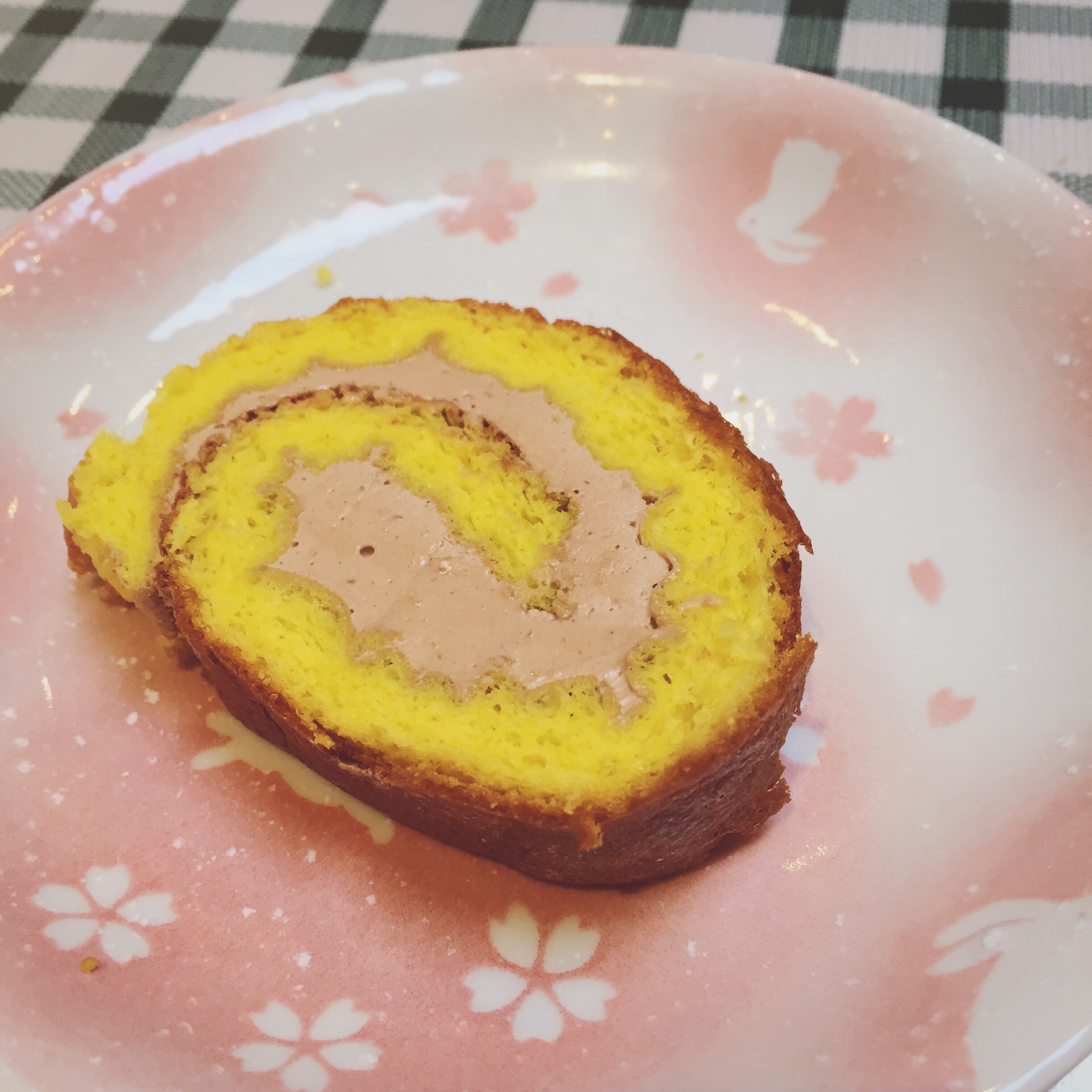 福田淳子的无油全蛋海绵蛋糕卷（白巧克力甘纳许）