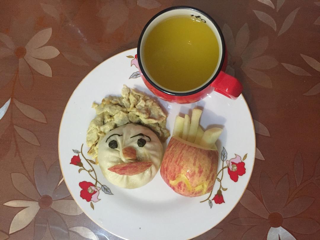 趣味早餐摆盘——麦当劳叔叔肉包