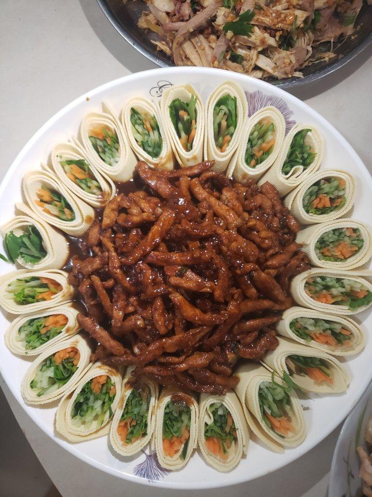 京酱肉丝
