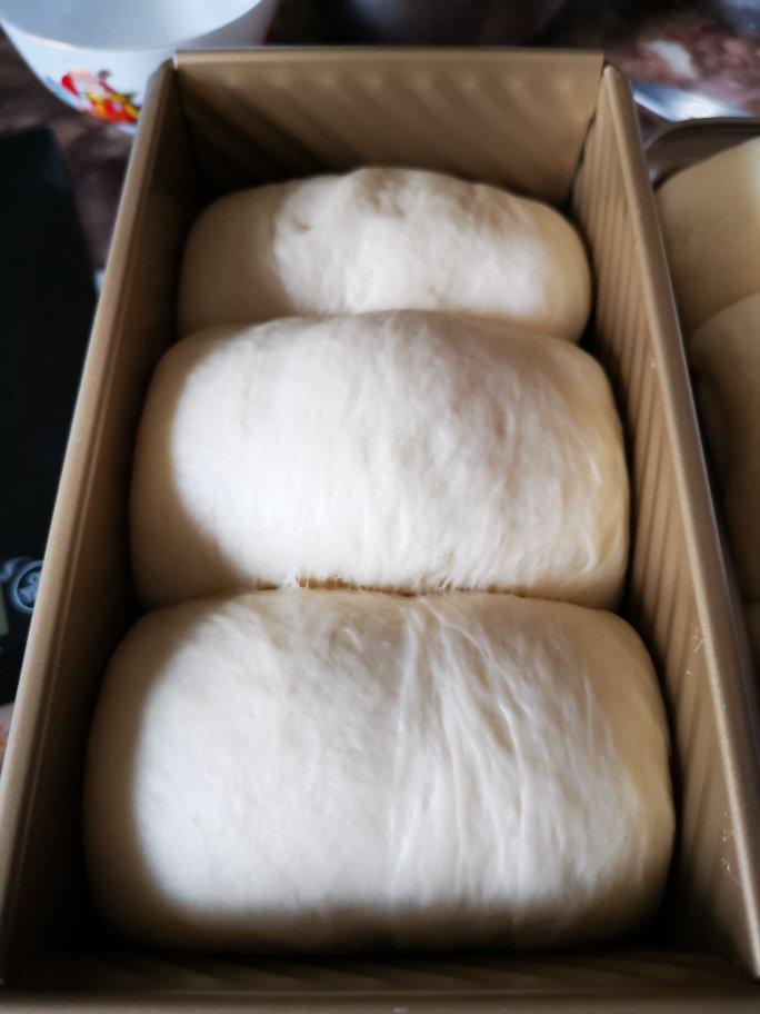 早餐白吐司          （庞多米 Pain de mie）