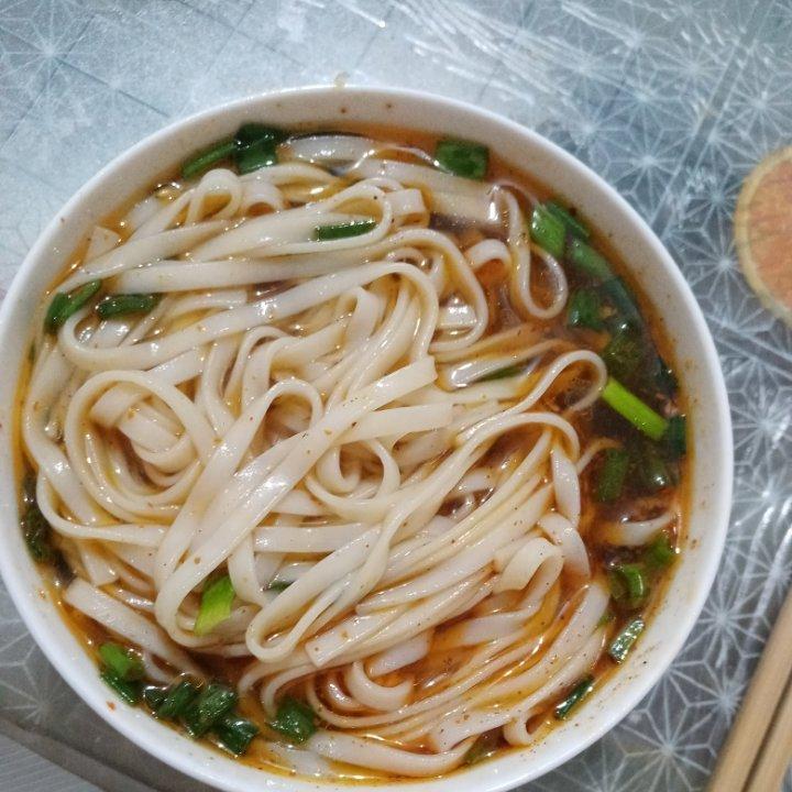 一碗清汤面🍜——秋日里的治愈