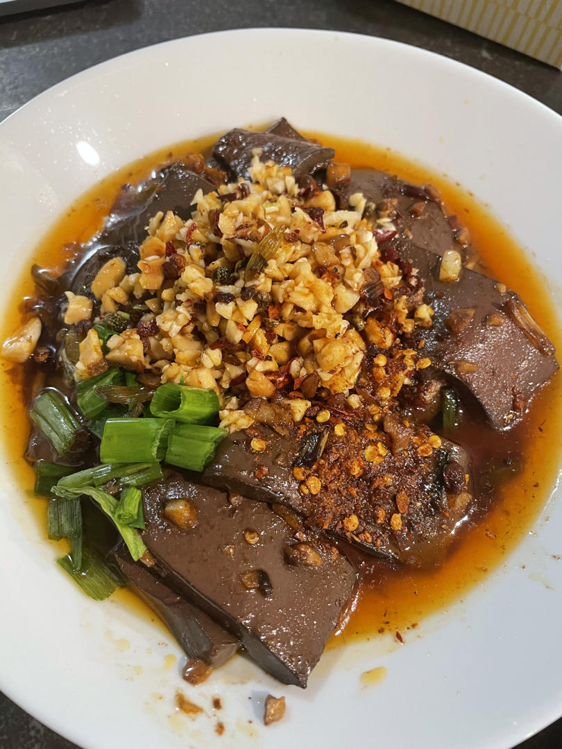 冒鸭血，让一碗白饭幸福飞起！