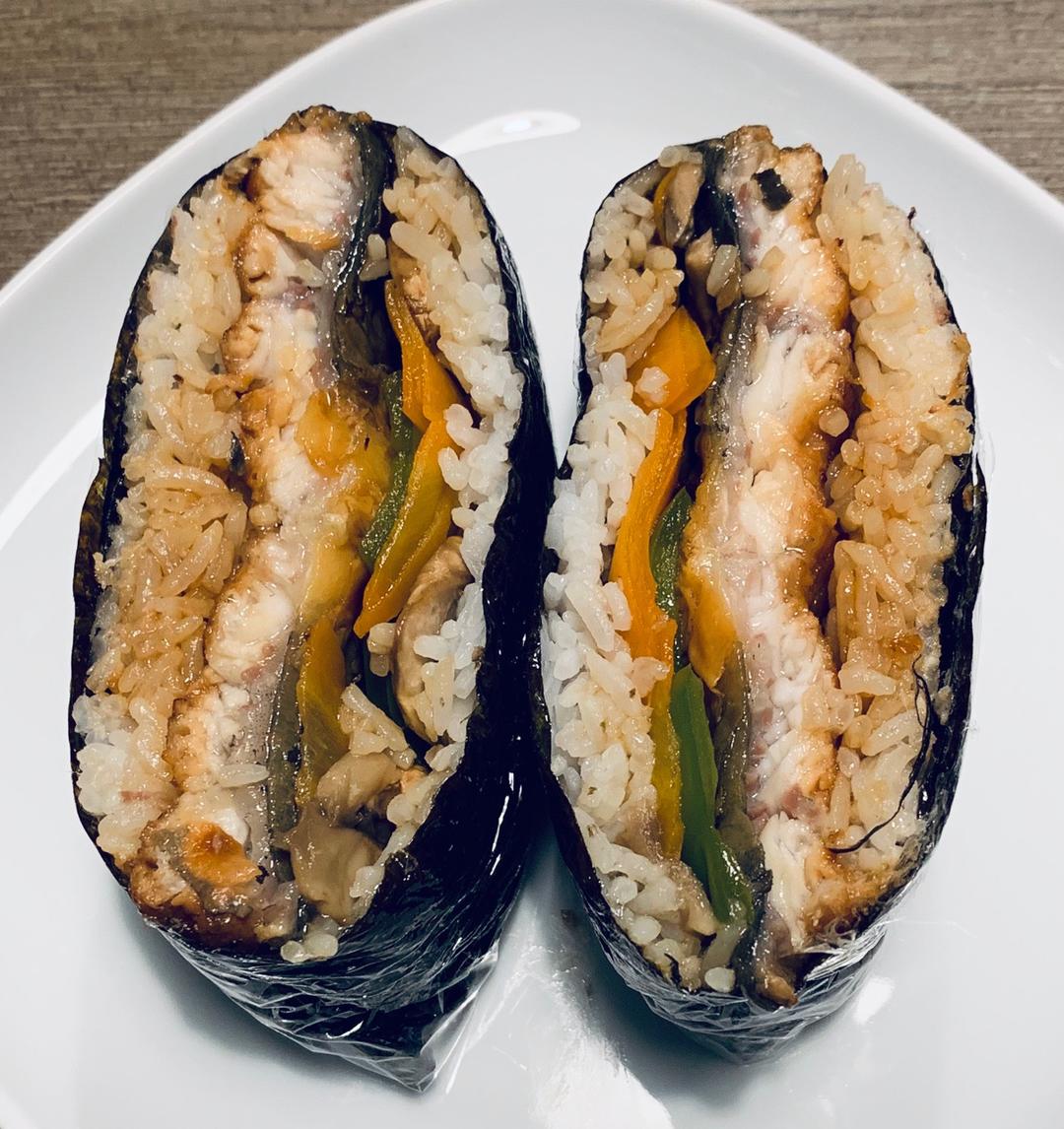 不用捏的饭团(おにぎらず)