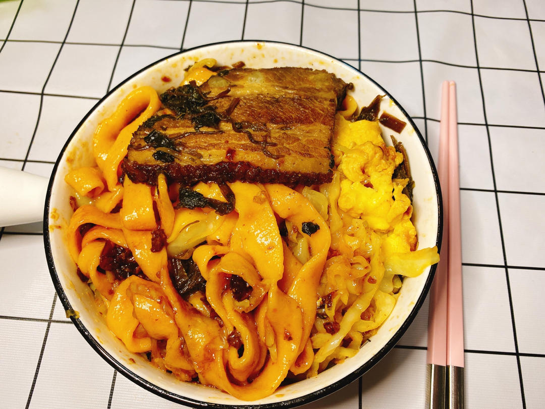 小美无水胡萝卜面条