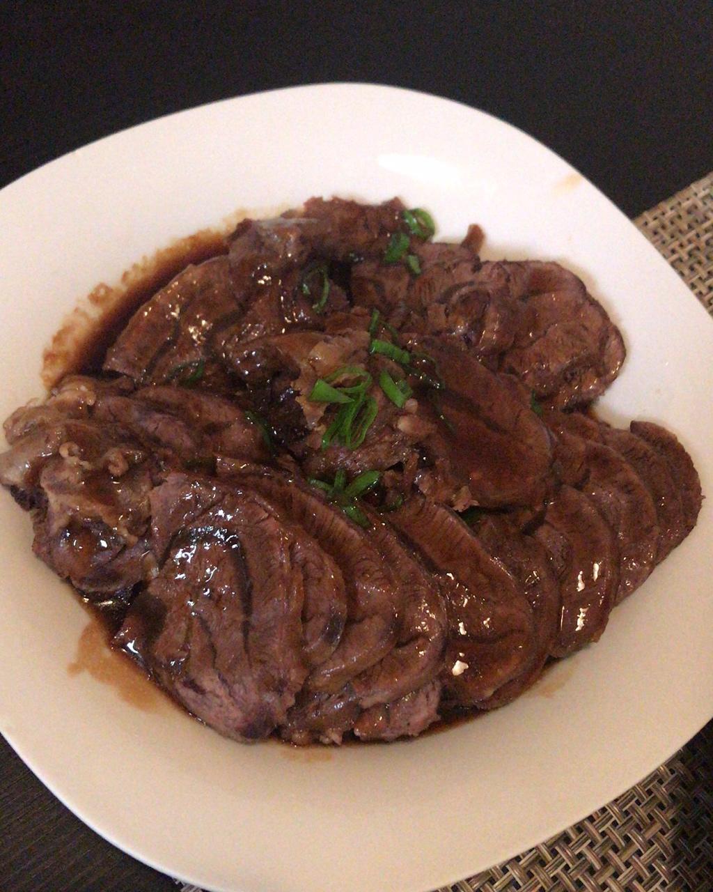 卤牛肉