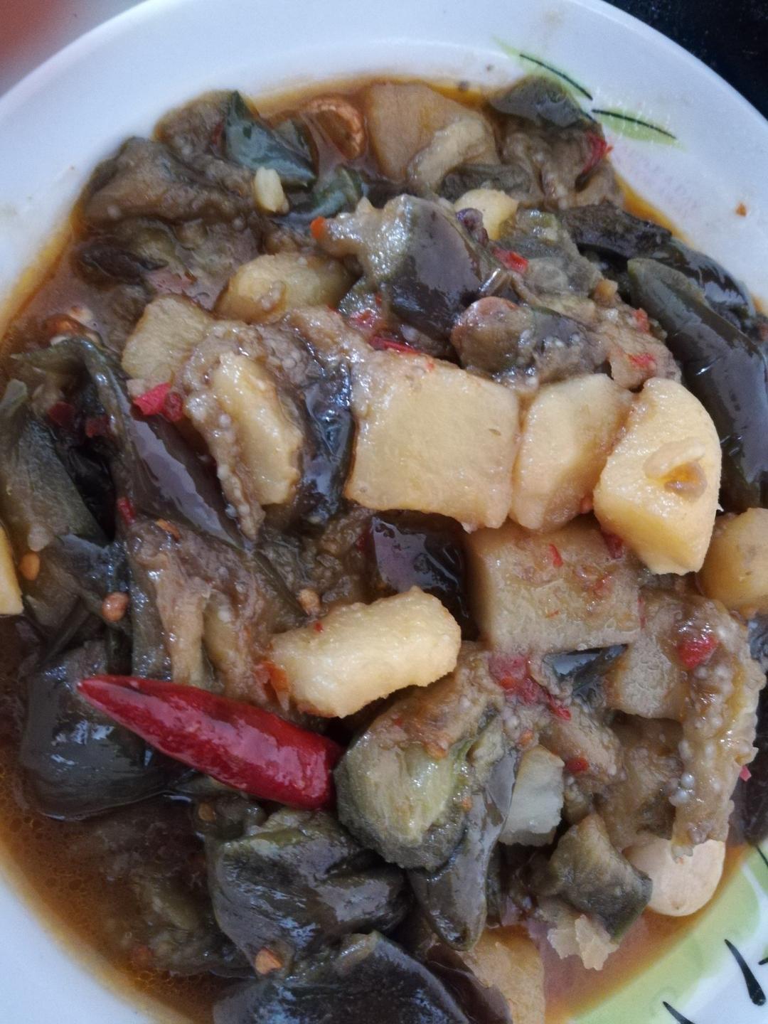土豆炖茄子