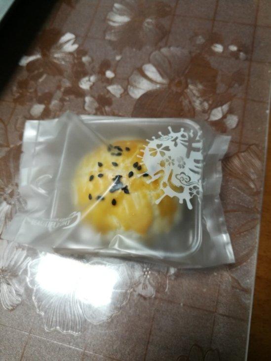 彩虹渐变蛋黄酥（无需揉出膜）