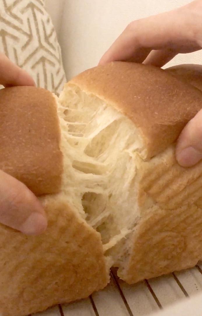 无糖的橄榄油纯素吐司——一次发酵也能夺命拉丝软