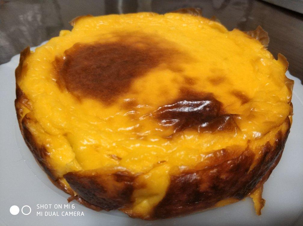 南瓜栗子巴斯克蛋糕