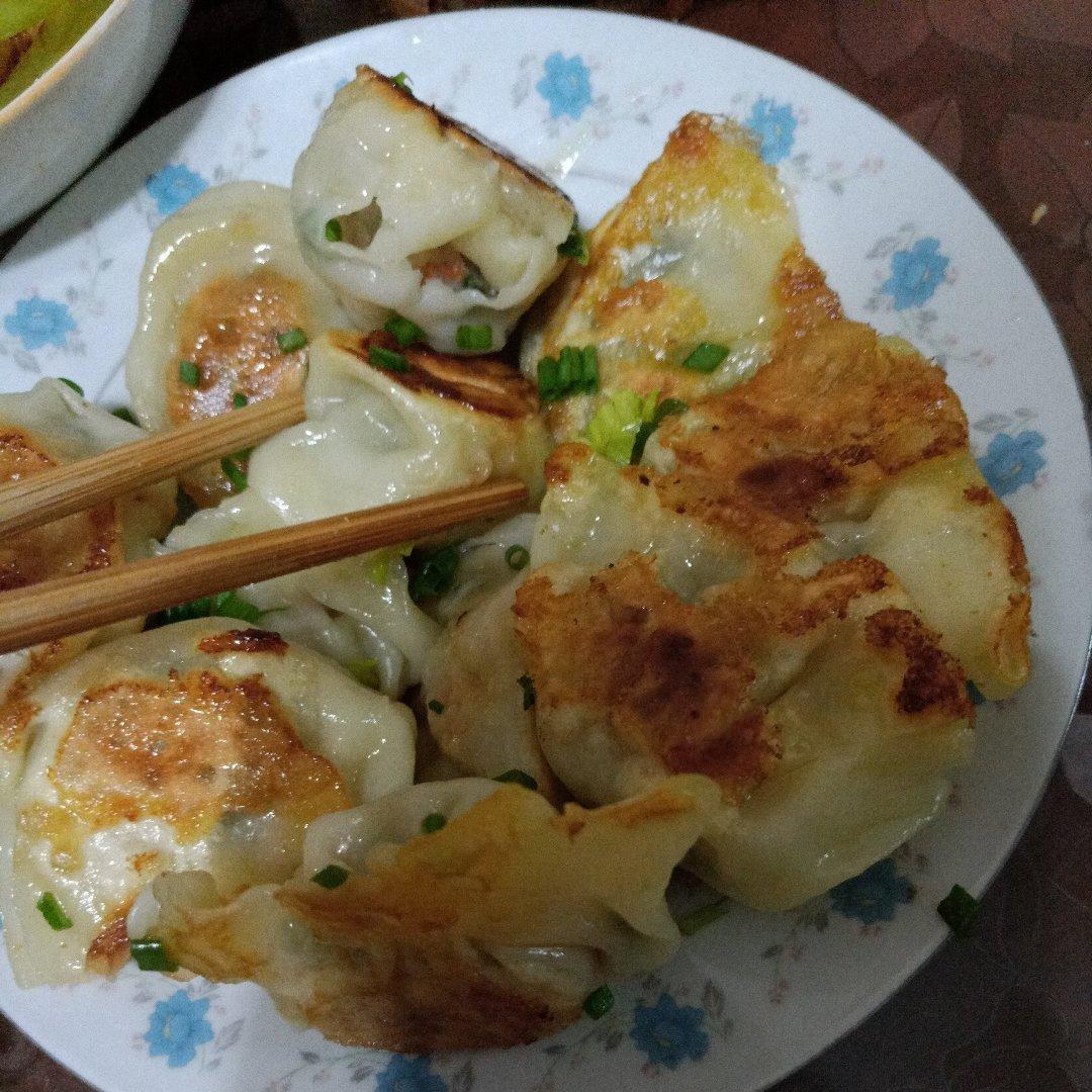 速冻煎饺