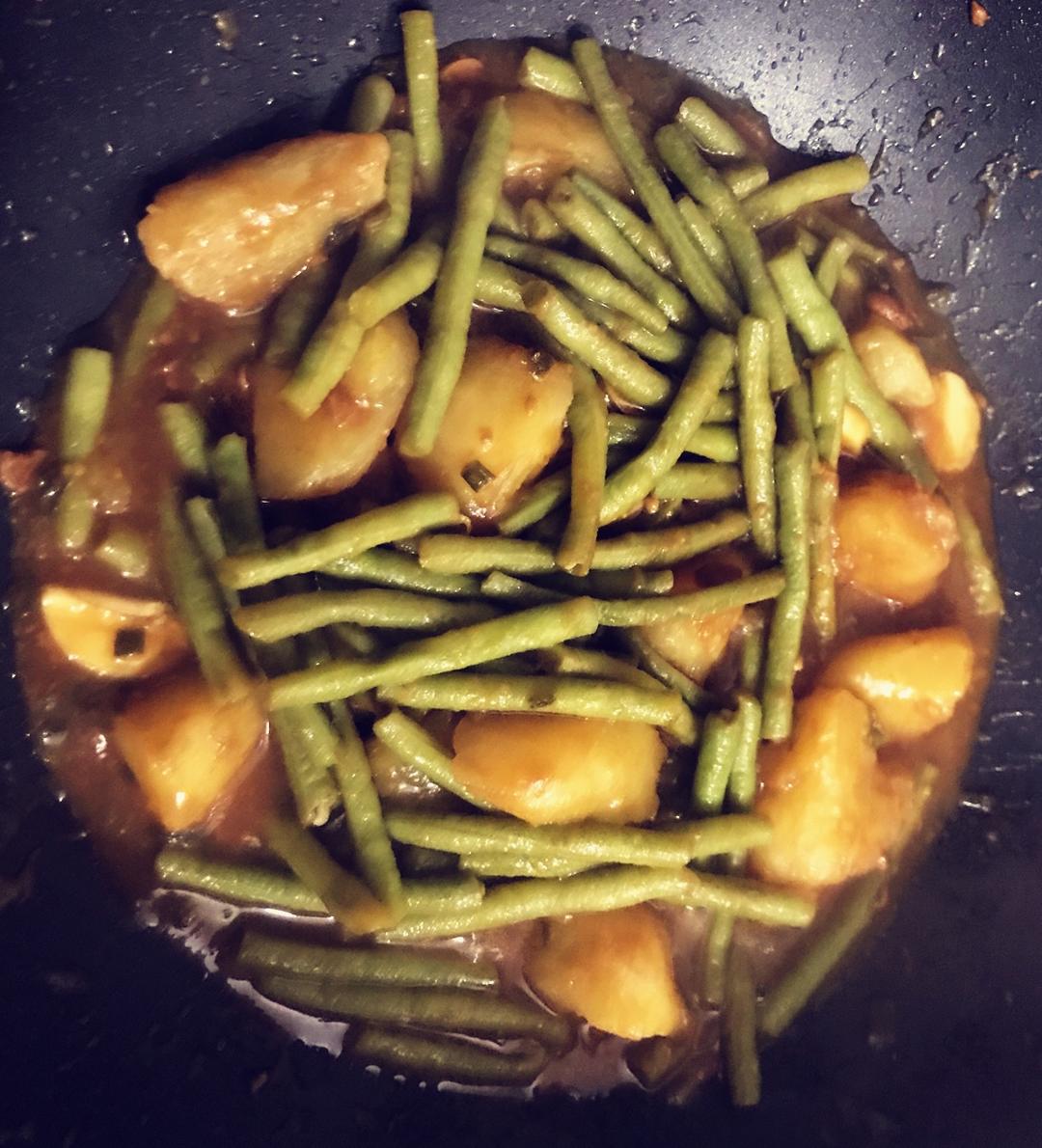 土豆炖豆角