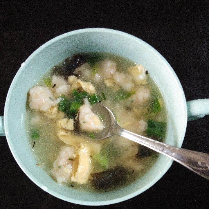 白菜虾丸汤-补肾补钙，低脂高蛋白，可做宝宝辅食