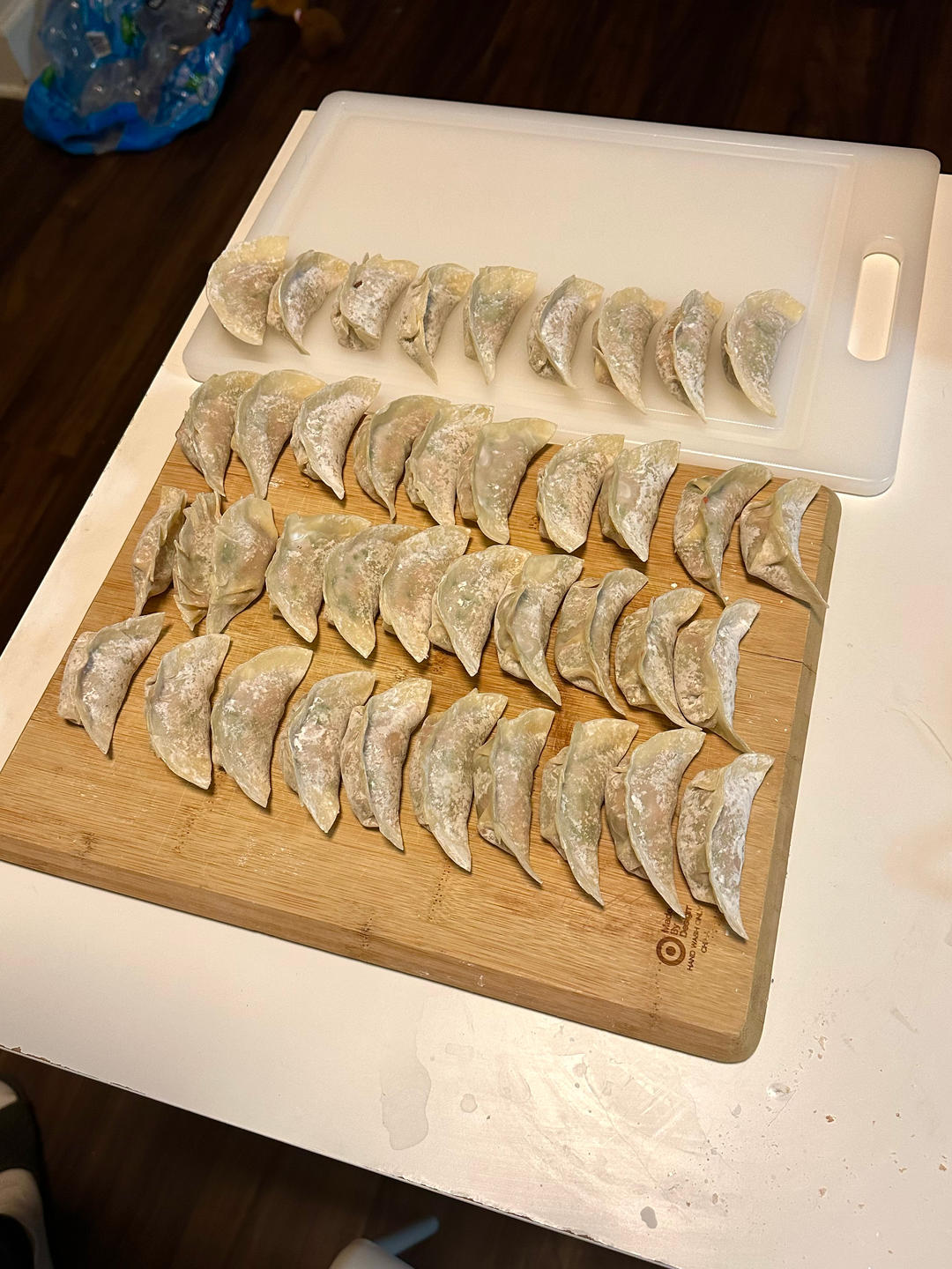 韭菜猪肉饺子(最简单最好吃又最多汁的饺子)