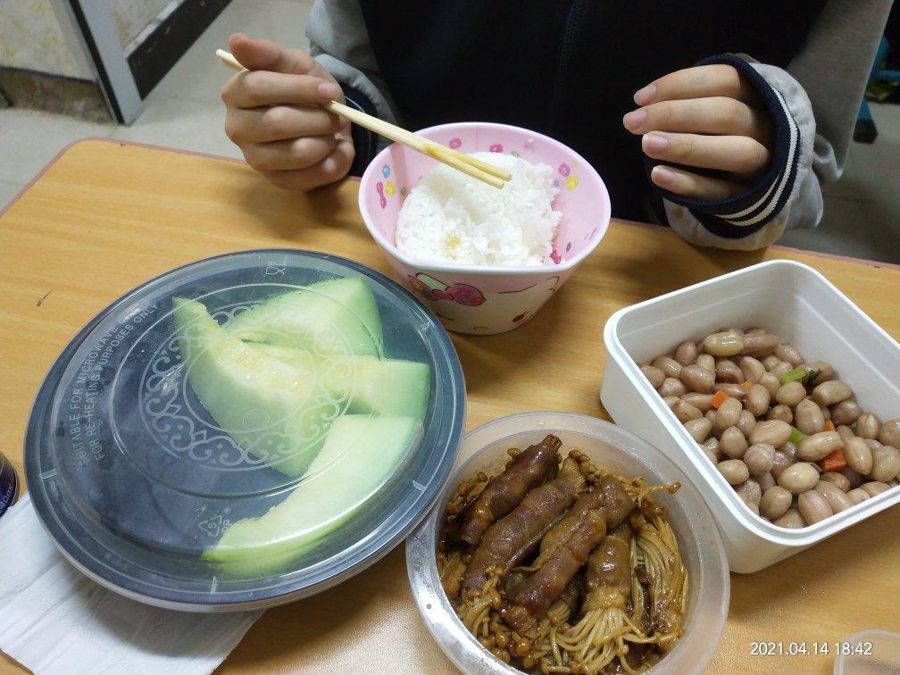 金针菇牛肉卷
