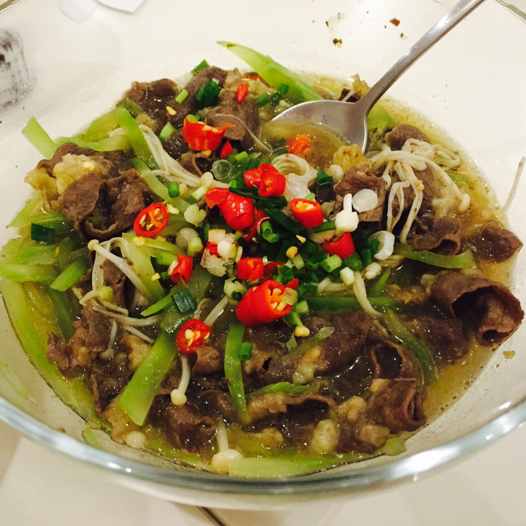 酸汤肥牛