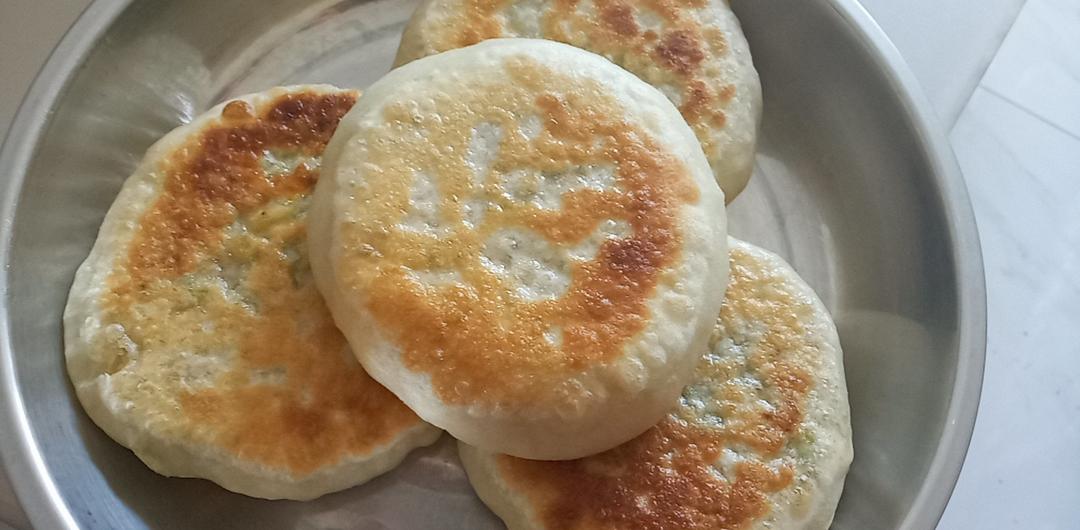 会连续吃八个的萝卜馅饼
