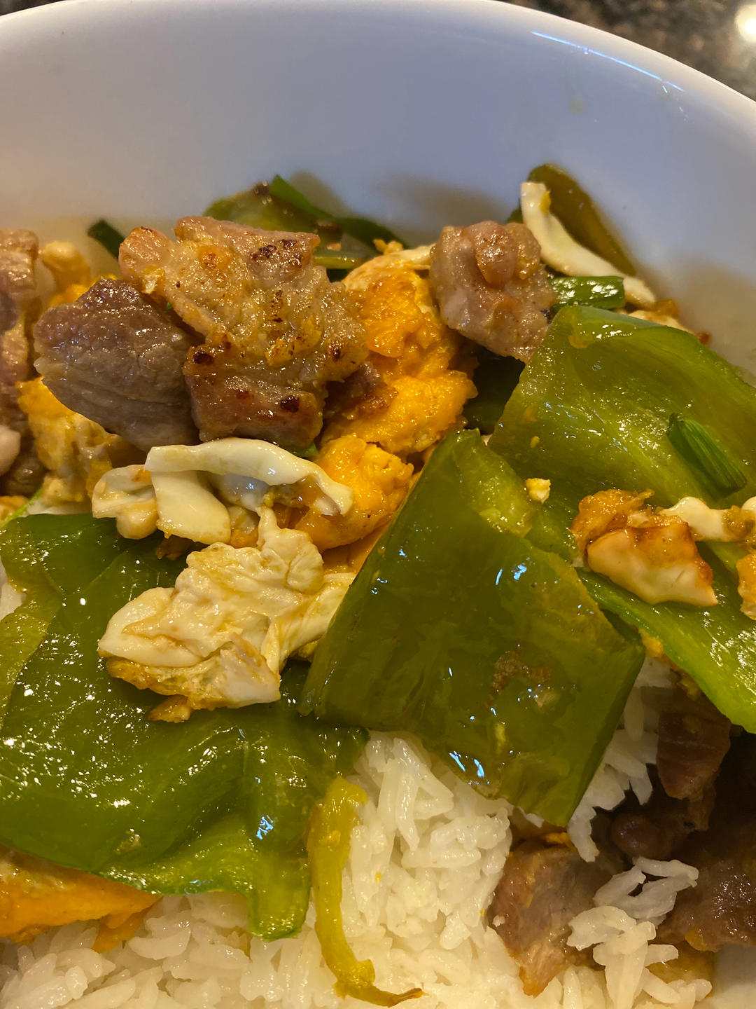 农家一碗香（辣椒鸡蛋炒肉）
