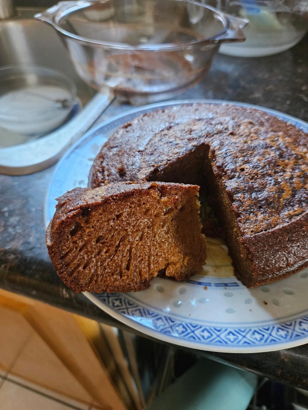 浓郁的蜂巢蛋糕