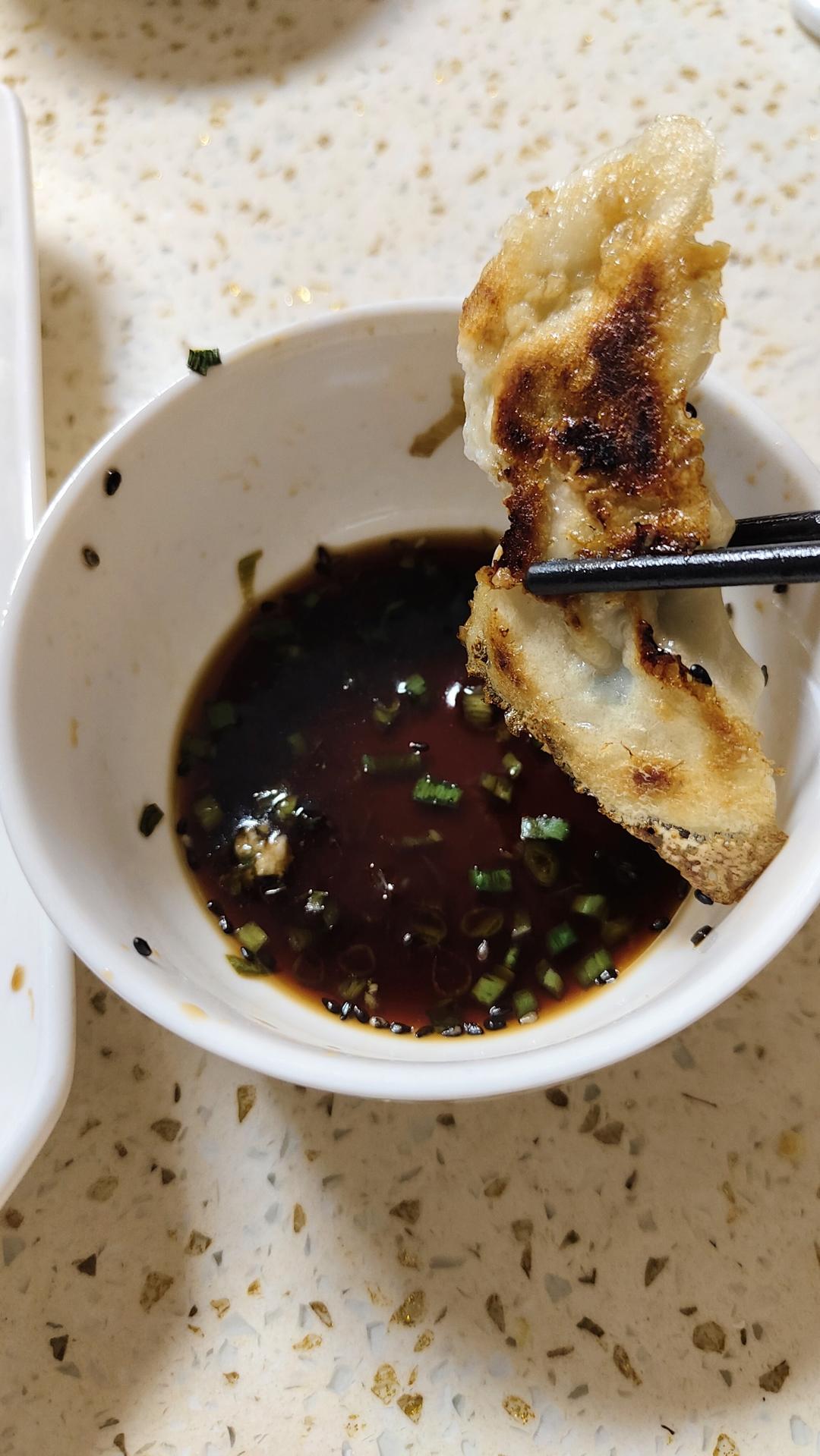 确保零失败 的日料店🥟冰花煎饺🥟