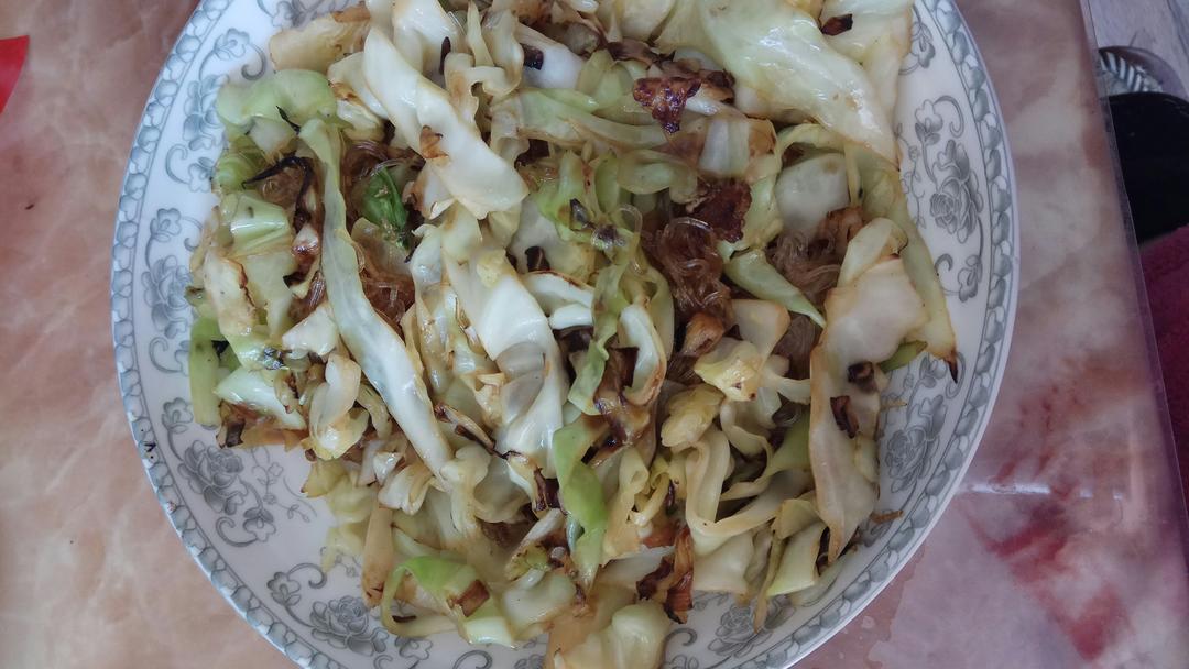卷心菜炒粉丝 Glass noodles with Cabbage